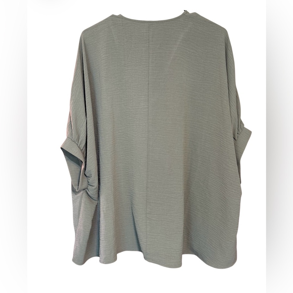 Zenana Olive Green V-Neck Blouse L/XL Flowy Dolman Sleeve Lightweight Boho Top - Picture 3 of 3